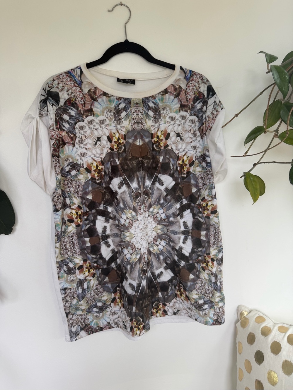 Topshop White Short Sleeve Tee with Multicolor Kaleidoscope Print